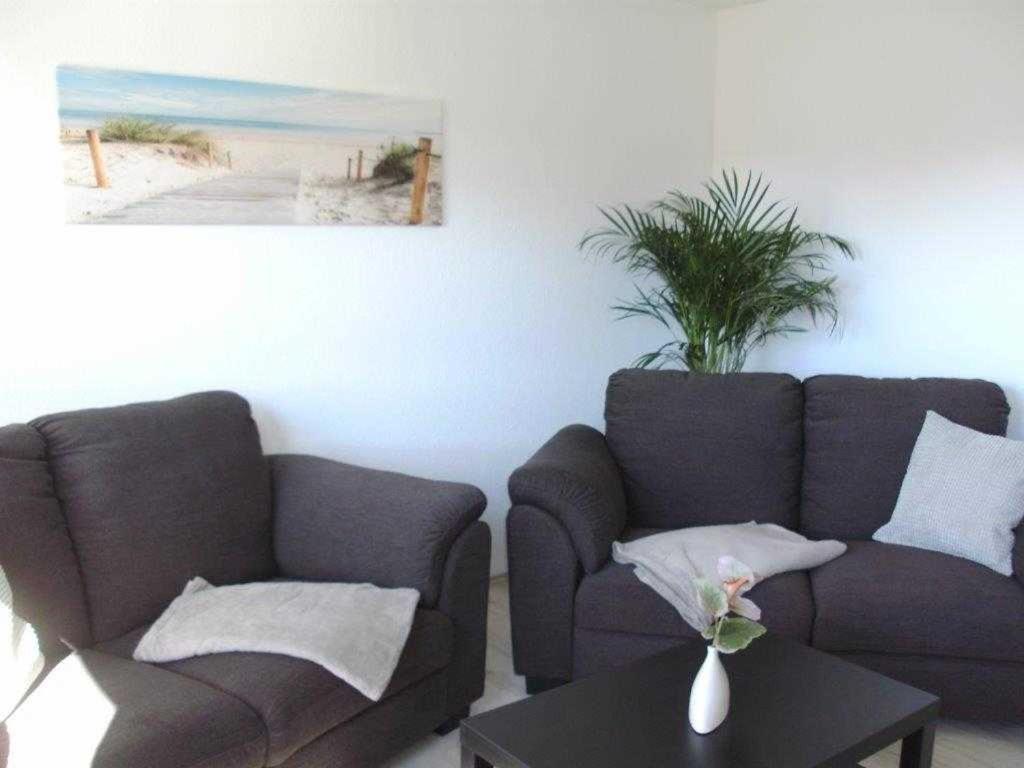 Ferienwohnung Hinz Neu Ludershagen Экстерьер фото